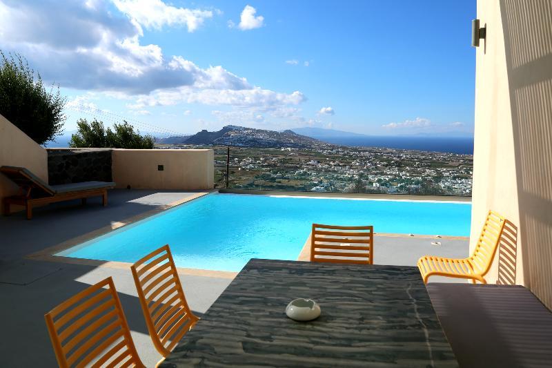 North Santorini A Luxury Spa Hotel Pyrgos Kallistis Екстер'єр фото